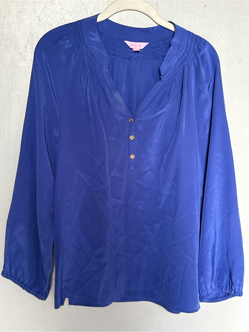 Lilly Pulitzer Elsa Silk Blouse in Brilliant Blue size Medium EUC - Picture 1 of 6